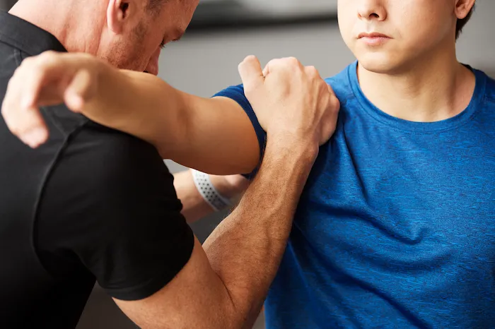 LifeClinic Chiropractic & Rehabilitation - Schaumburg, IL Picture 8