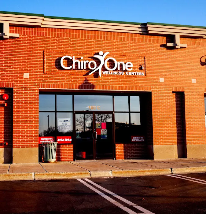 Chiro One Chiropractic & Wellness Center of Schaumburg West Picture 1