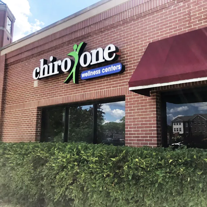 Chiro One Chiropractic & Wellness Center of Schaumburg West Picture 7