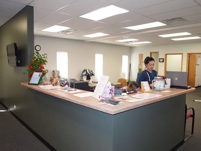 Advanced Physical Medicine & Therapy Picture 3