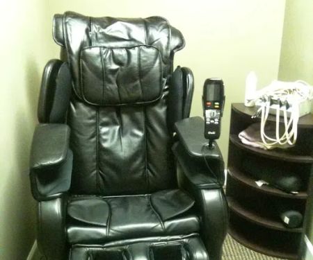Family Care Chiropractic Center: Schultz Byron D DC