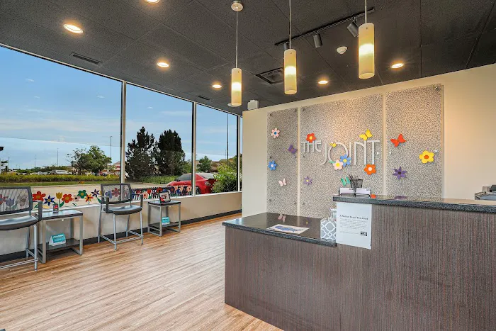 The Joint Chiropractic Picture 4