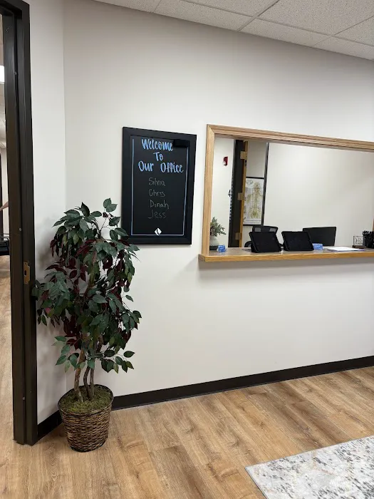 2 Better Health Chiropractic Picture 4