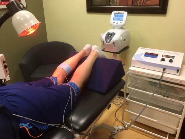 Healing Touch Chiropractic & Acupuncture Picture 5