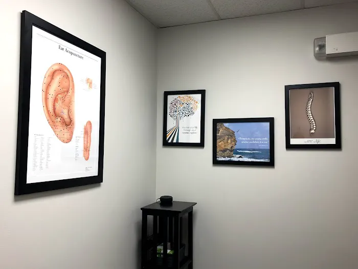 Altieri Chiropractic Clinic Quiropractico Picture 4