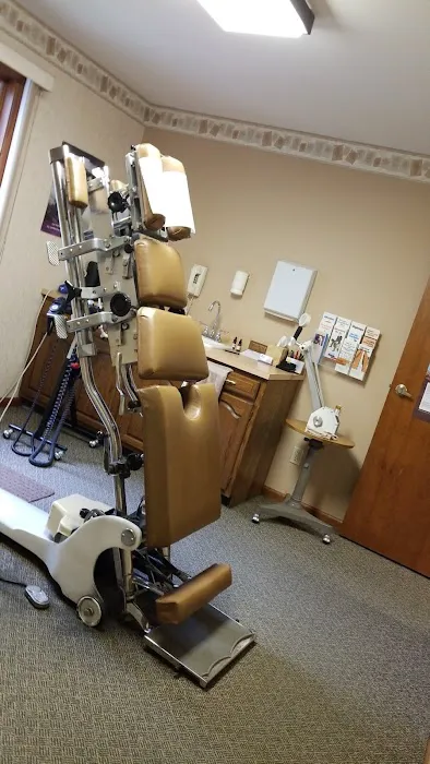 Chiropractic Associates Picture 1