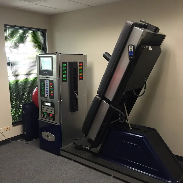 Advanced Chirocare & Sports Therapy (Mark Schelfhout, D.C,) Picture 9