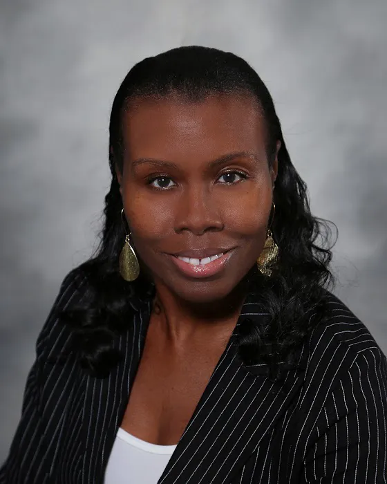 Dr. Lakia Brown Picture 1