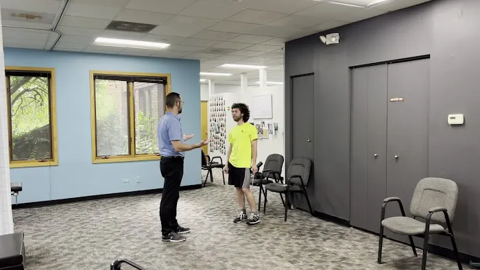 Sleigh Family Chiropractic (Chiropractor - Arlington Heights) Picture 6