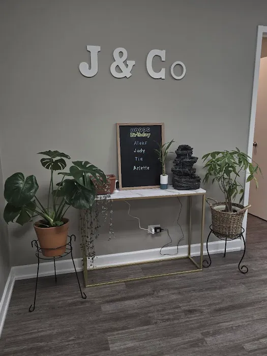 J & Company Chiropractic, Jessica Cho DC Picture 2