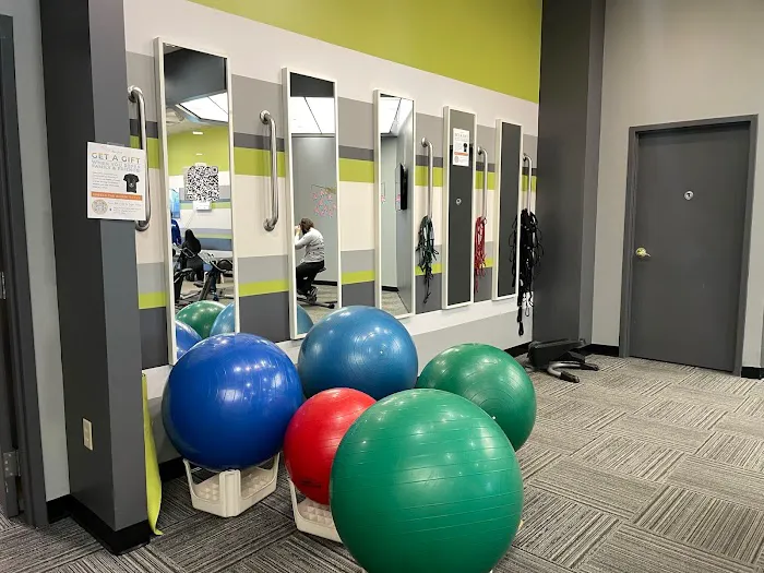 Chiro One Chiropractic & Wellness Center of Plainfield Picture 6