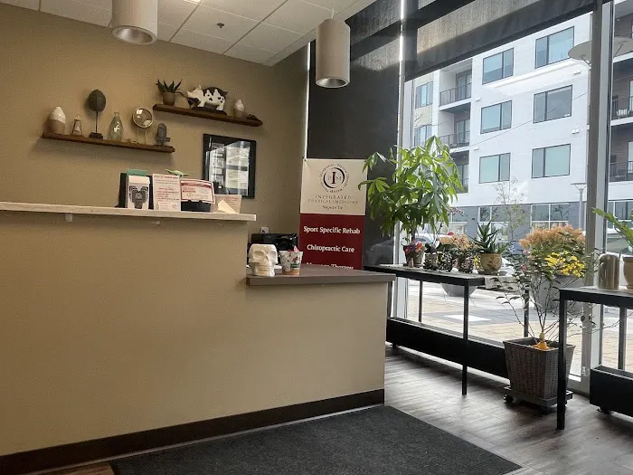 Integrated Physical Medicine of Naperville Picture 1