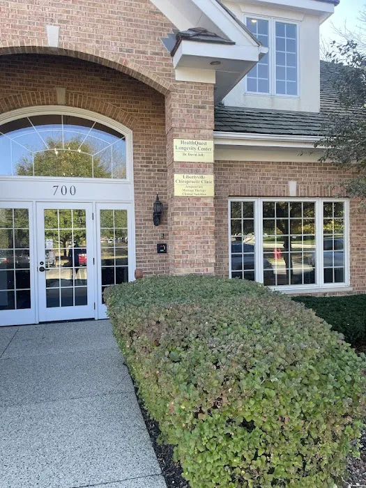 HealthDocs - Libertyville Chiropractor Picture 5