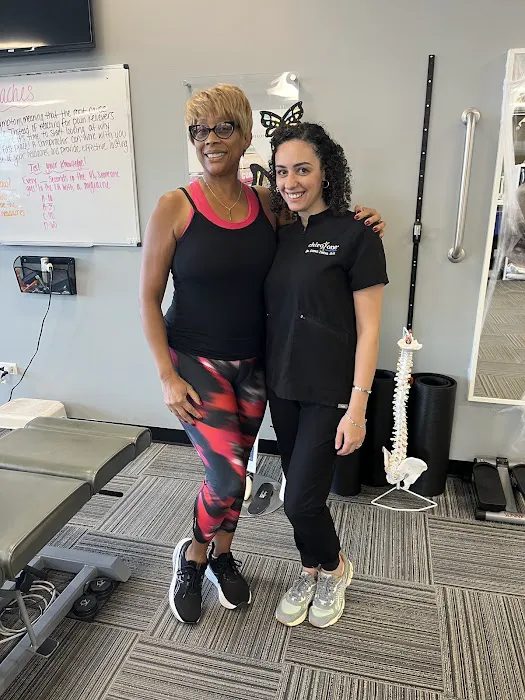 Chiro One Chiropractic & Wellness Center of Gurnee/Waukegan Picture 3