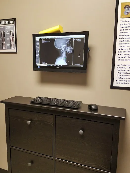 Aurora Chiropractic Picture 9