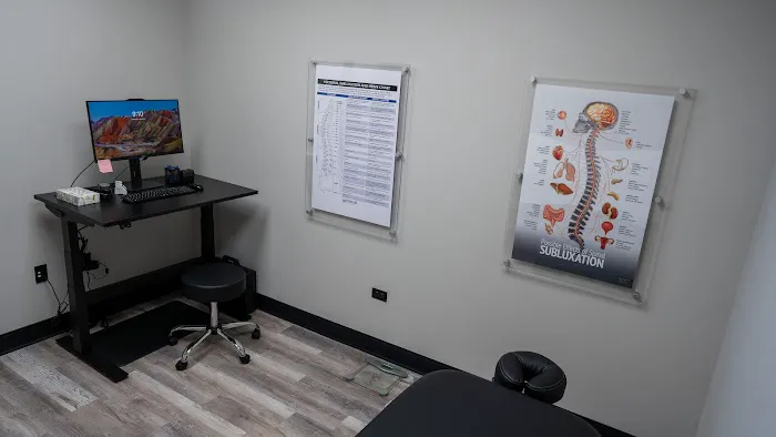 Evolve Chiropractic Algonquin Commons Picture 7
