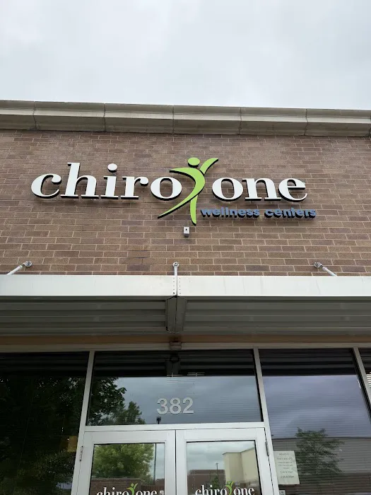 Chiro One Chiropractic & Wellness Center of South Elgin Picture 7