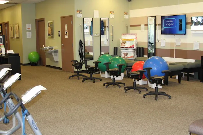 Chiro One Chiropractic & Wellness Center of South Elgin Picture 2
