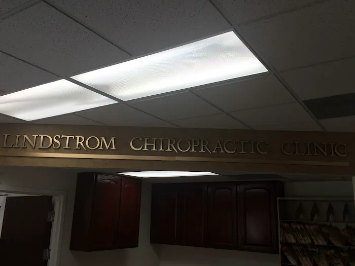 Lindstrom Chiropractic Clinic PC Picture 1