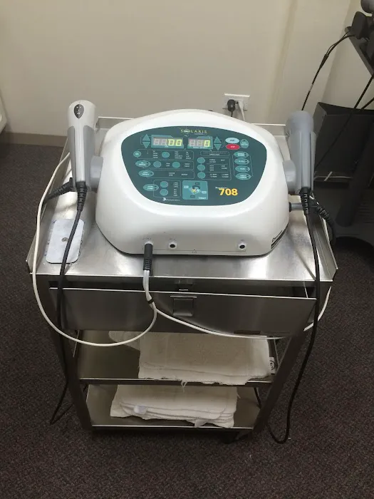 Lindstrom Chiropractic Clinic PC Picture 9