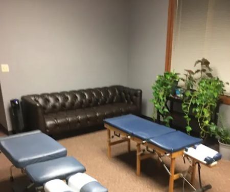 Island Chiropractic- Charles E. Wakeland DC