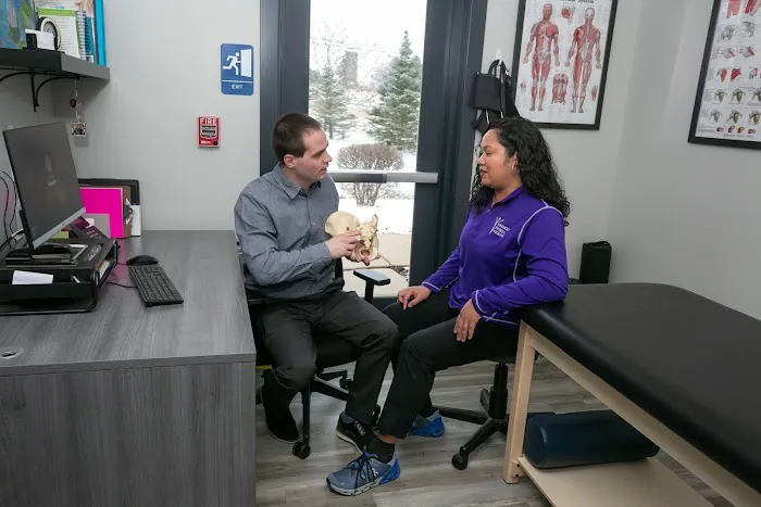 Advanced Physical Medicine of St. Charles Picture 10