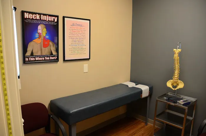 Midwest Healthcare & Physical Medicine Picture 6
