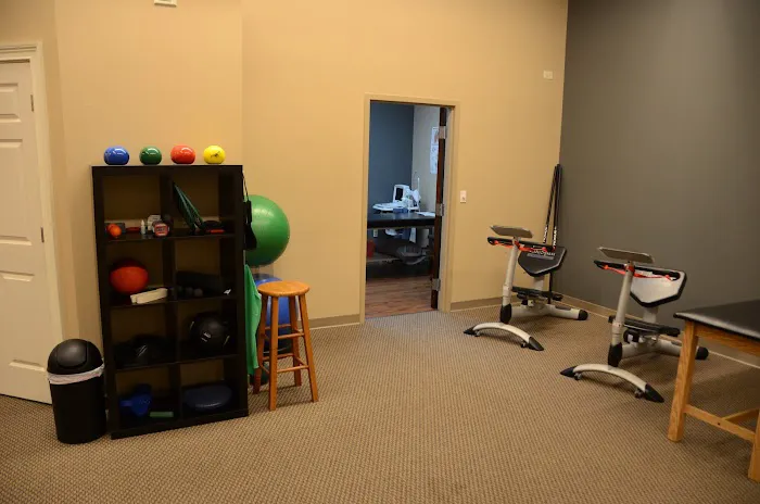Midwest Healthcare & Physical Medicine Picture 3
