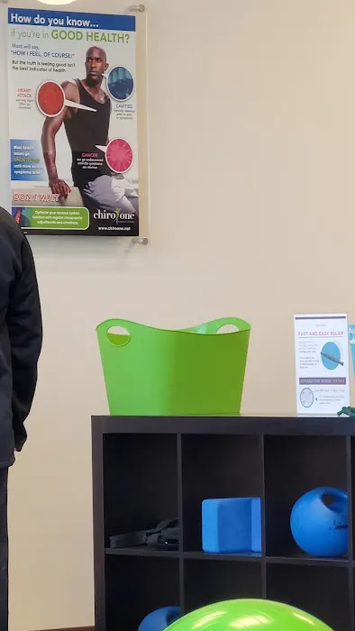 Chiro One Chiropractic & Wellness Center of Huntley Picture 7