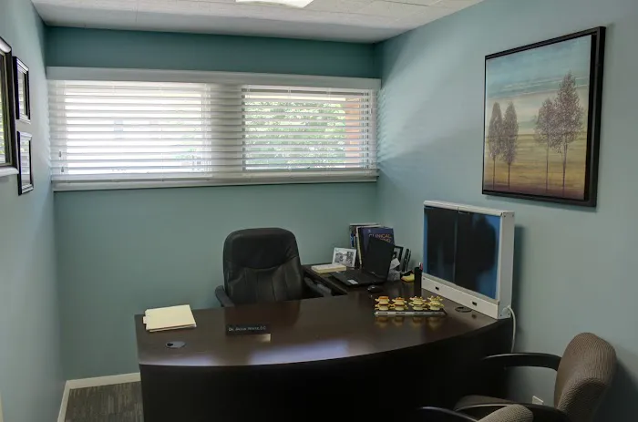 St. Charles Pain & Wellness Center Picture 4