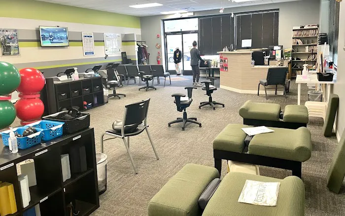 Chiro One Chiropractic & Wellness Center of St. Charles Picture 3