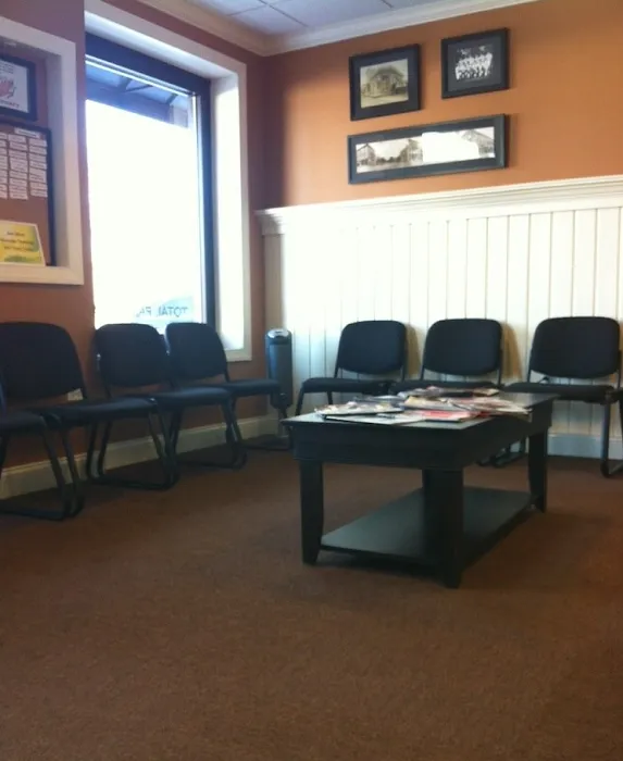 Premier Chiropractic Center, John Bouma Picture 9
