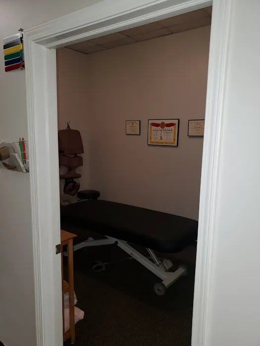 Fox Chiropractic Center Picture 2