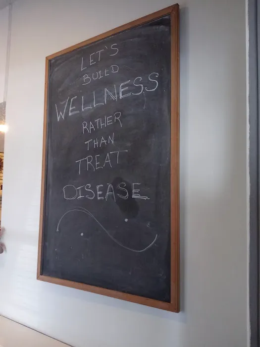 Holistic Chiropractic Picture 7