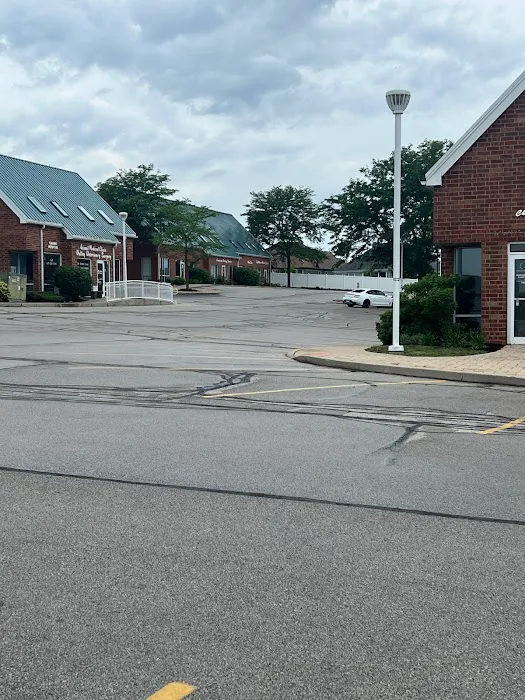 Saint Charles Chiropractic Picture 1