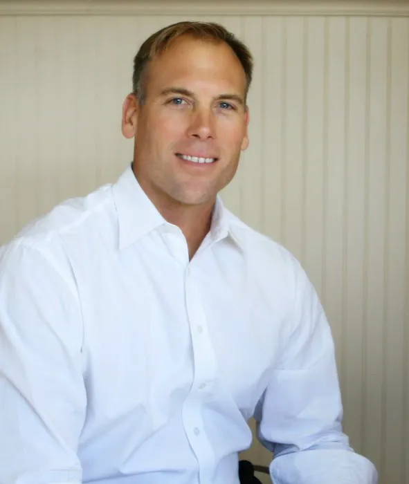 Van Ness Chiropractic Picture 4