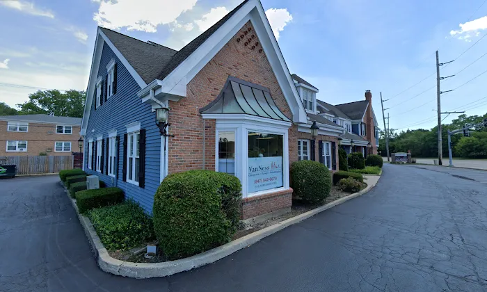 Van Ness Chiropractic Picture 8