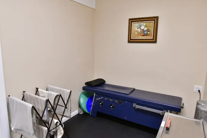 Lakeside Chiropractic Picture 2