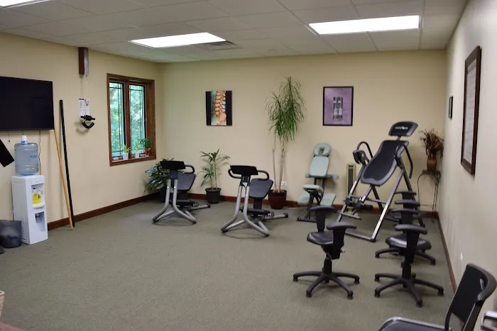 Evolve Chiropractic of McHenry Picture 2