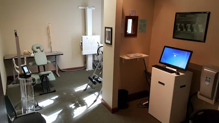 Evolve Chiropractic of McHenry Picture 6