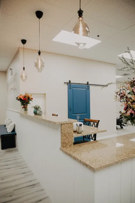 Foundations Chiropractic & Well-necessities Picture 9