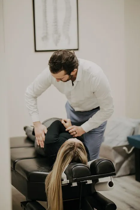 Foundations Chiropractic & Well-necessities Picture 1