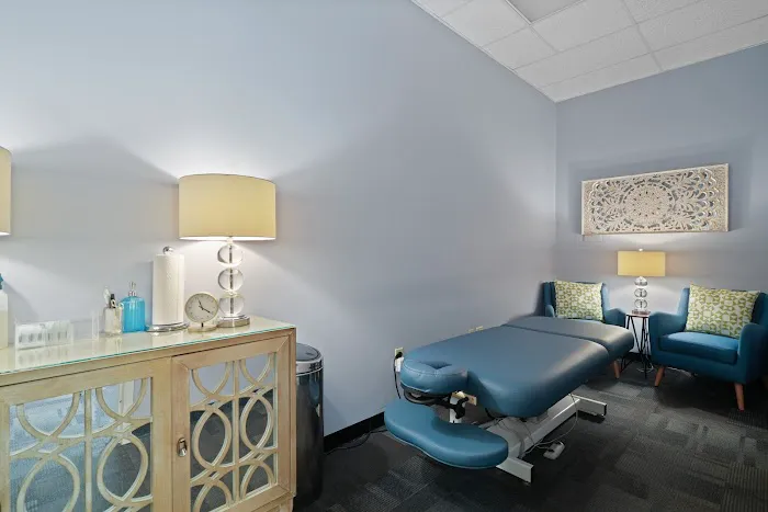 Allexi Chiropractic, Acupuncture Waterford WI Picture 4
