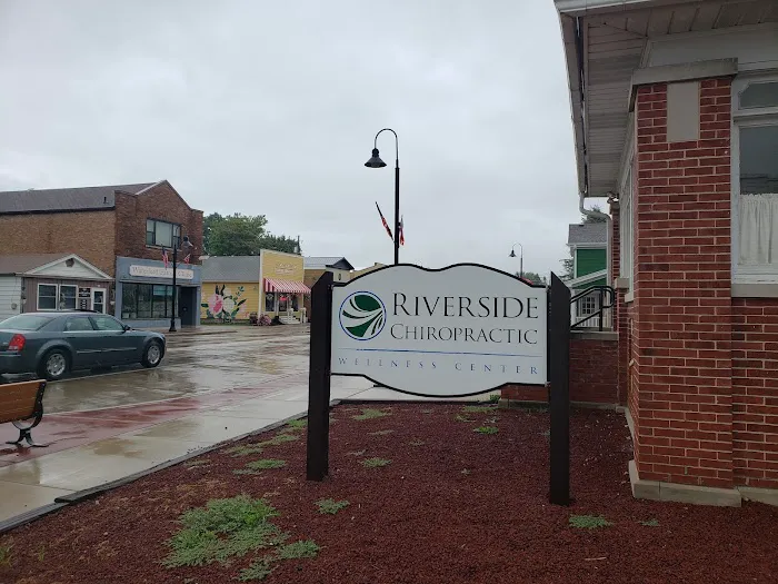 Riverside Chiropractic Picture 1