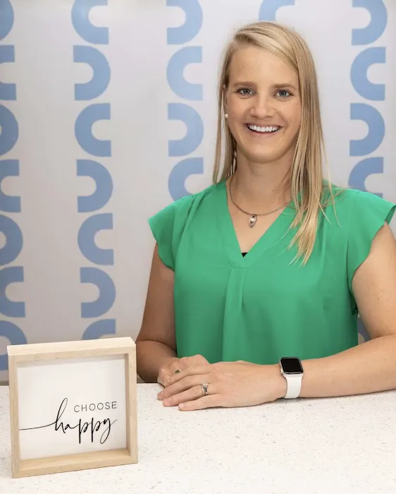 Holly Georgeson Picture 1