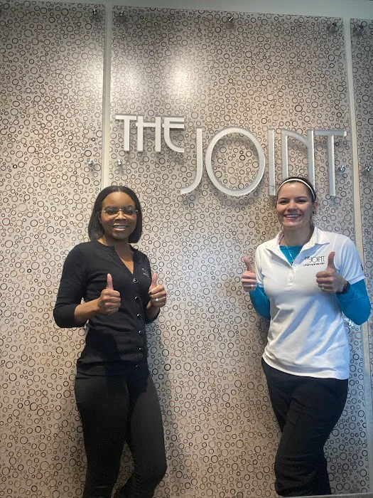 The Joint Chiropractic Picture 7