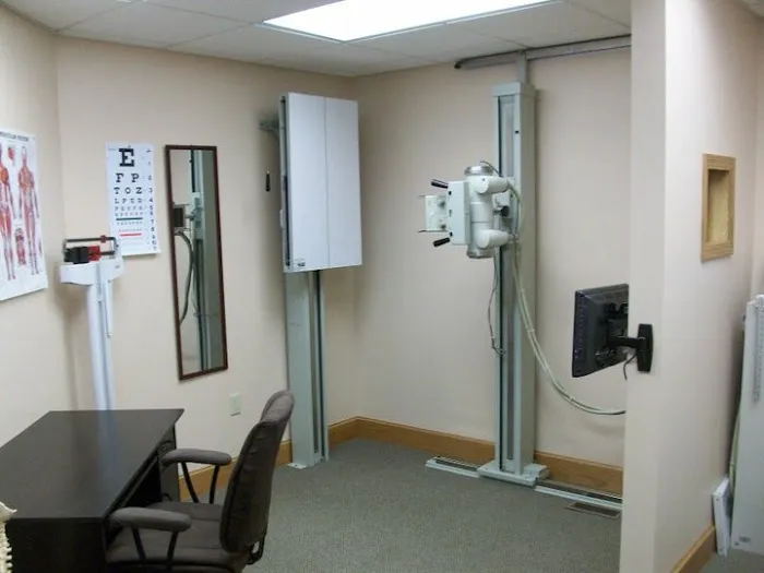 Pope Family Chiropractic - Clinica Quiropractica del Dr. Pope Picture 5