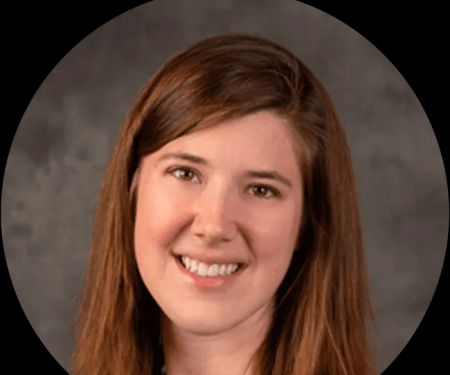 Dr. Carly Yaeger