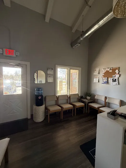 Everwell Chiropractic and Wellness Picture 3