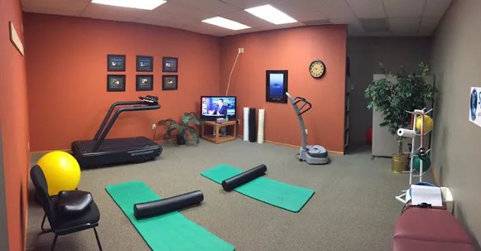 Wisconsin Spinal Rehabilitation Center - Brookfield - now WellConsulted Picture 4